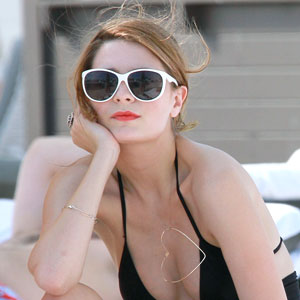 Mischa Barton Mischa Barton